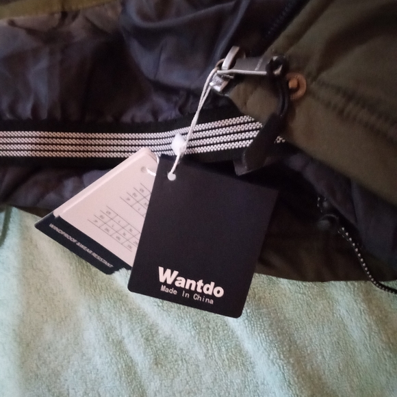 Jacket - Picture 8 of 8